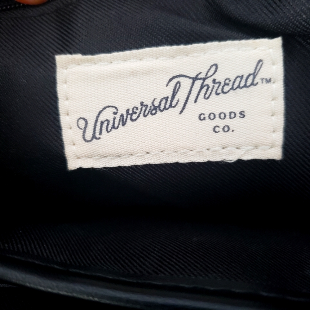 Universal Thread Black Shoulder and Handbag - Picture 6 of 6